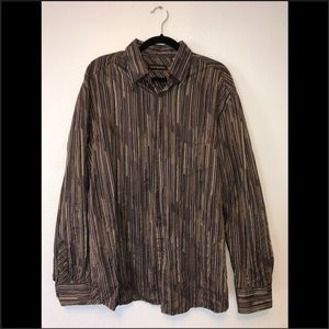 Men’s Patterned Button Down